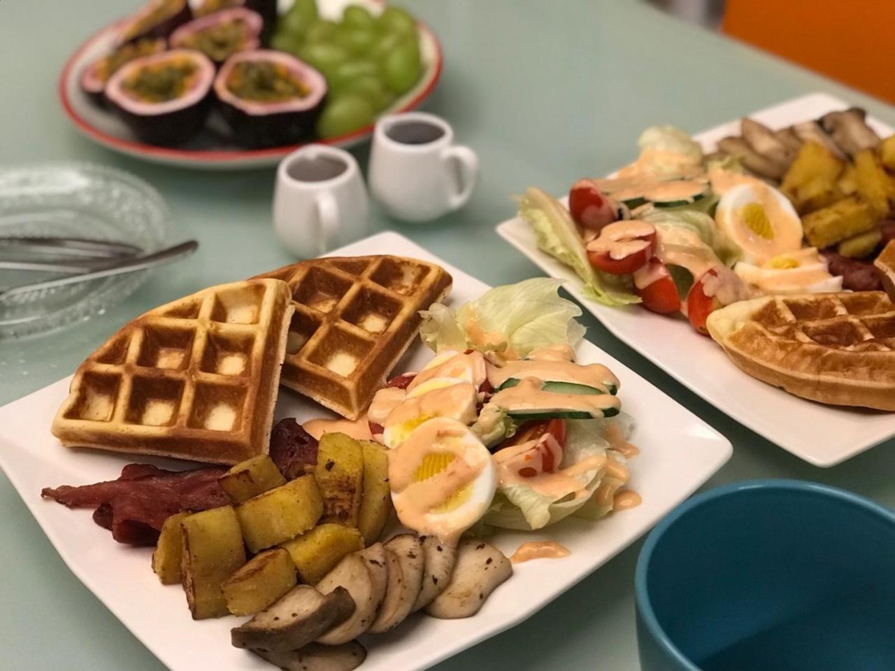 Yurong B&B Манонг Екстериор снимка